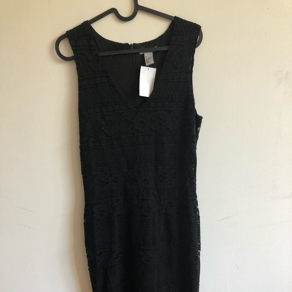 Black sleeves Lace dress
